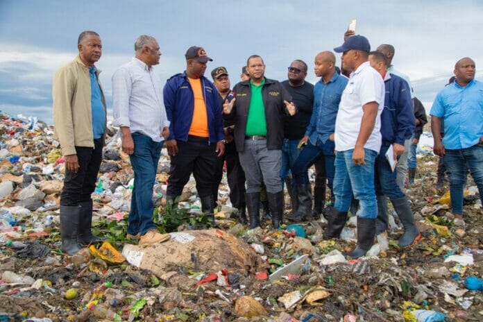 Alcalde de SDN dispone redoblar trabajos en vertedero Duquesa por impacto de Fiona