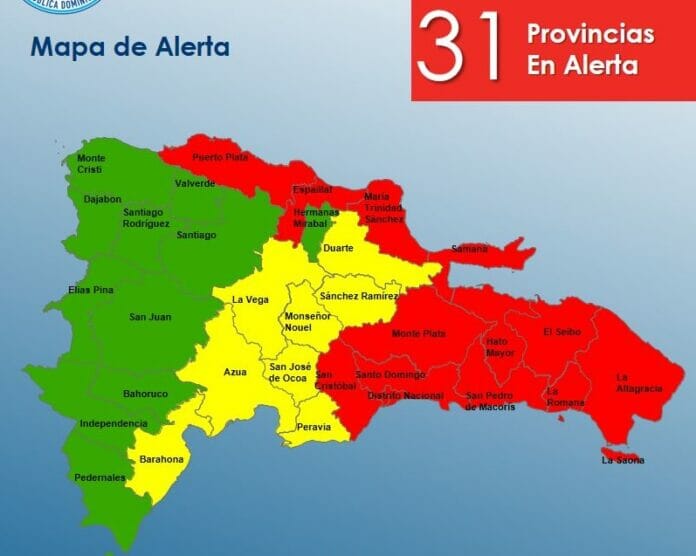 COE emite alerta meteorológica para todo el país por tormenta Fiona