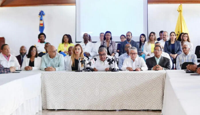 CMD agudiza lucha; anuncia desafiliación masiva de ARS Universal