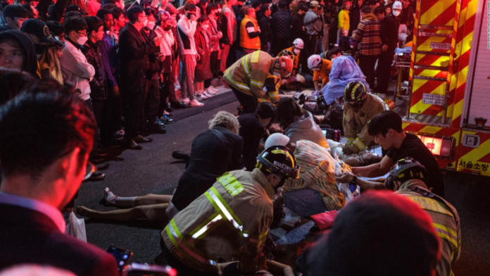 Estampida de Seúl se convirtió en una de las más mortíferas de los últimos 10 años, dejando 154 muertos