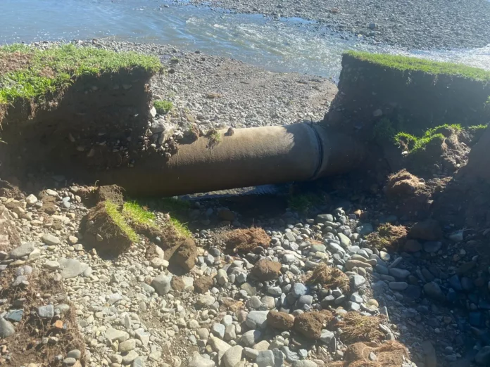 Los Alcarrizos y otros sectores sin agua potable por avería en Sistema Duey