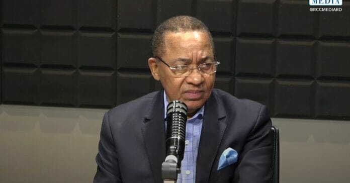 Ismael Reyes: en el gobierno hay funcionarios incapaces e incompetentes