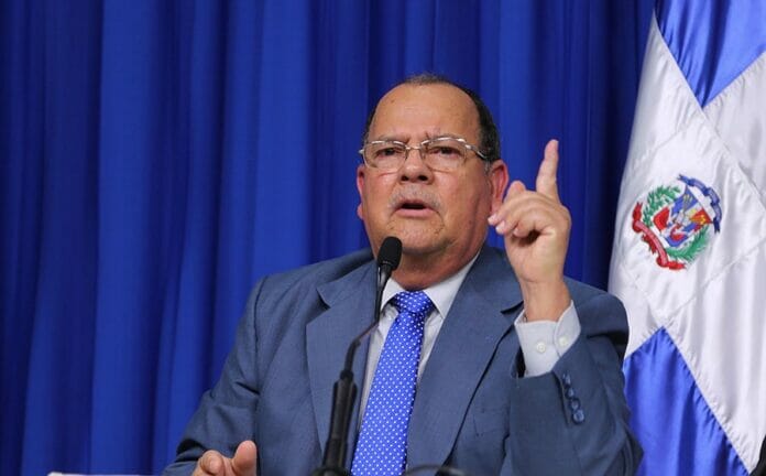 Segura Foster citó como ejemplo el sector aguacatero, que anteriormente contó con empacadoras, programas de certificación para exportar sin intermediarios y orientación para organizarse en asociaciones y cooperativas.