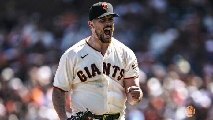 Carlos Rodón acordó con los Yankees