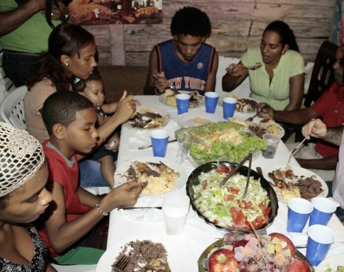 Cena de fin de año: 5 mil pesos no alcanzan para elaborarla