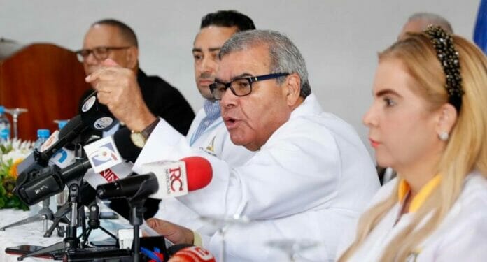 CMD se reúne con el Consejo Nacional de Salud y ARS, aún no hay acuerdo
