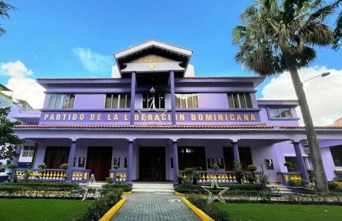 PLD descarta PRM logre tres millones de militantes