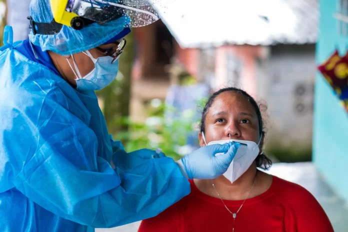 OMS evaluará este viernes si la pandemia sigue siendo una emergencia global