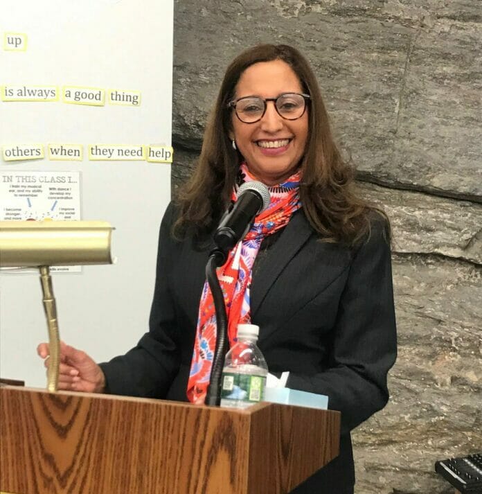 Fuerza del Pueblo en España elige a Ivelisse Martínez como presidente