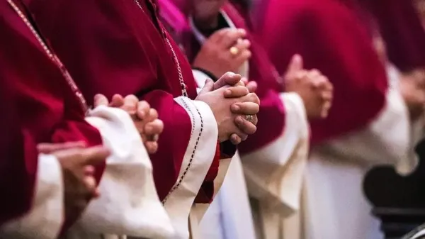 Italia│Más de 400 casos de sacerdotes que abusaron sexualmente de menores