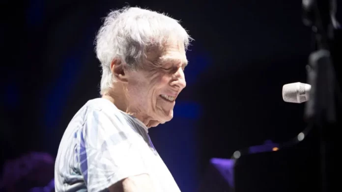 Muere Burt Bacharach, el exitoso compositor estadounidense