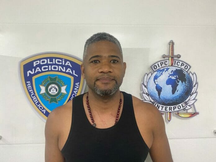 AILA: Autoridades detienen sospechoso de ultimar dos mujeres y herir cinco personas en Tamayo