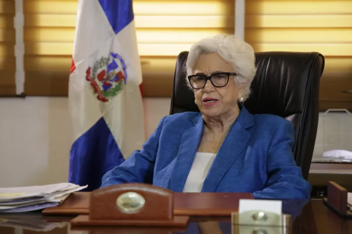 Director de Titulación debe pedir licencia por ser nombrado en caso Calamar, según Milagros Ortiz Bosch