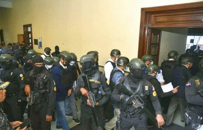 Operación calamar: Chofer narra cómo movía maletas de dinero durante campaña