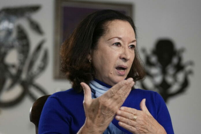 Michèle Montas, explica el por qué sigue siendo difícil alcanzar la paz en Haití