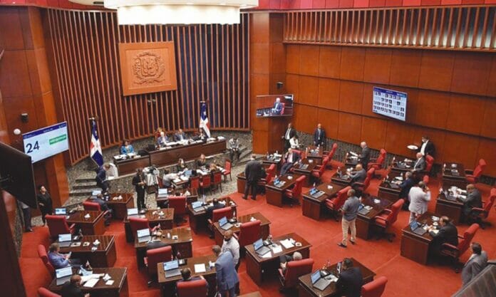 !En segunda lectura! Senadores aprueban Ley de Fideicomiso Público