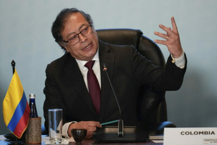 Colombia: Petro alista cambios de emergencia en su gabinete