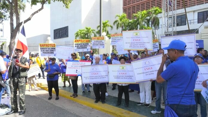 Rechazan ADP paralice docencia para reclamar reivindicaciones