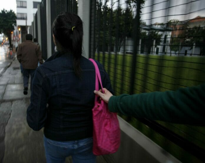 Ciudadanos denuncian atracos no disminuyen en la avenida Duarte