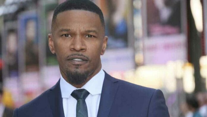 Jamie Foxx continúa hospitalizado, piden a fans que oren por él