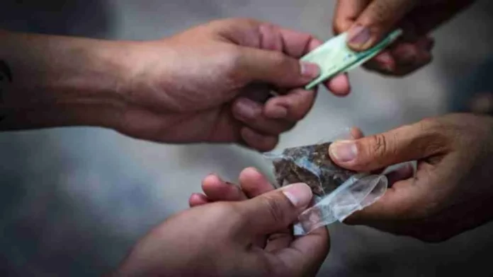 Condenan a 15 y 8 años de prisión tres traficantes de drogas en Monte Plata