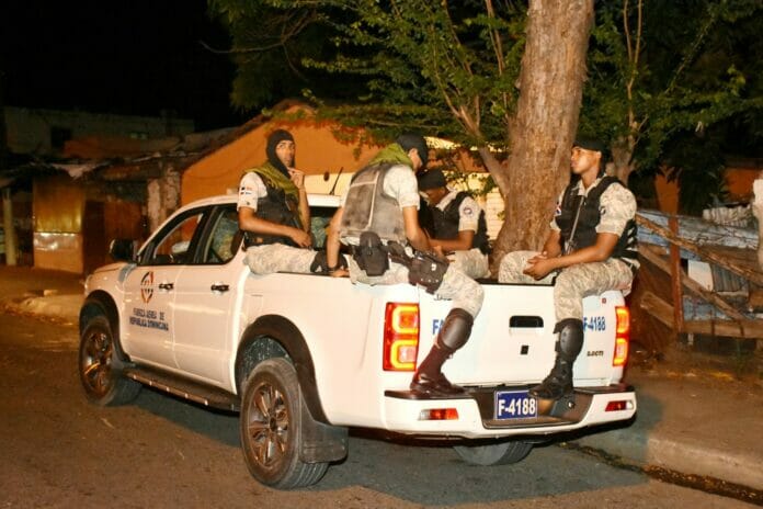 Militares