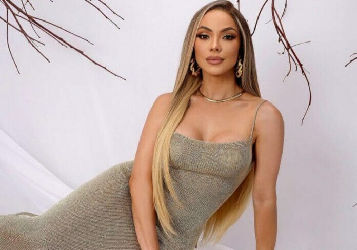 La Materialista revela, la necesidad la llevo a crearse OnlyFans