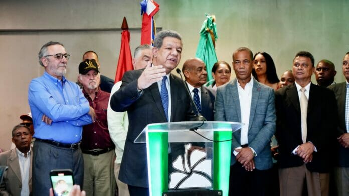 Leonel Fernández: “El cambio se ha convertido en un retroceso”