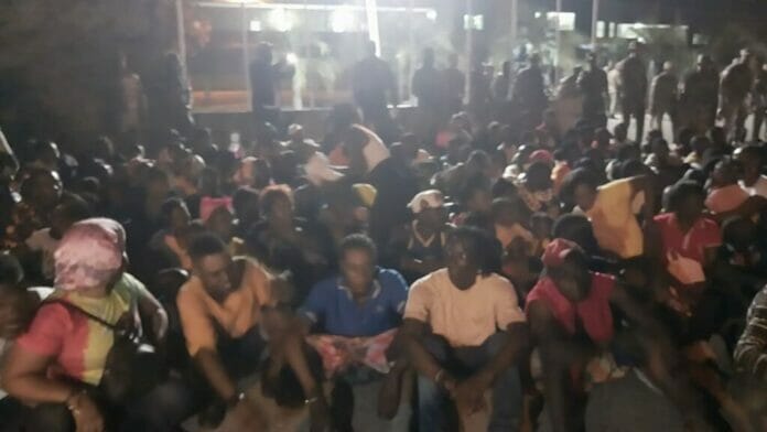 Detienen 221 nacionales haitianos ilegales en comunidades de Barahona