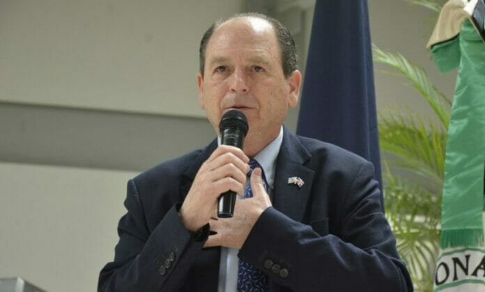 Empresas israelíes interesadas en invertir más de US$300 en RD