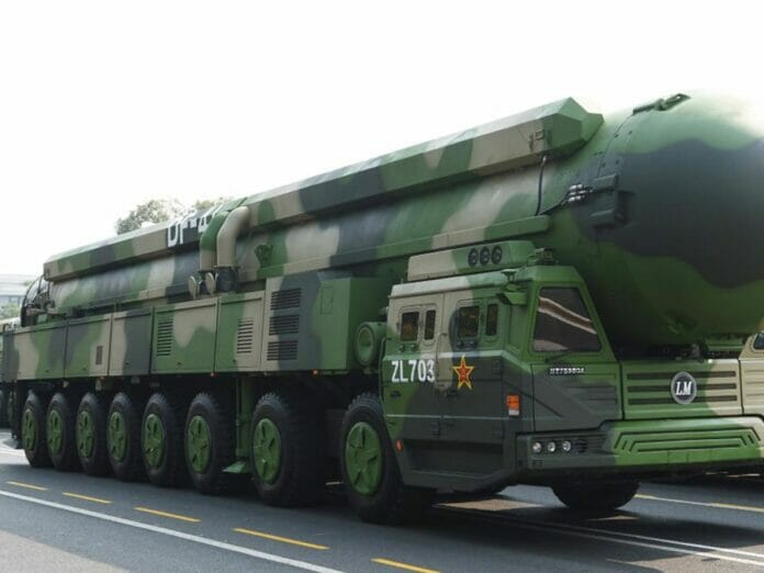 Legisladores estadounidenses se enfocan en contener expansión de misiles de China