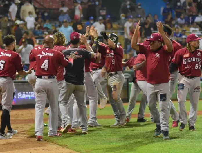 Juego de pretemporada: Gigantes vencen a las Águilas