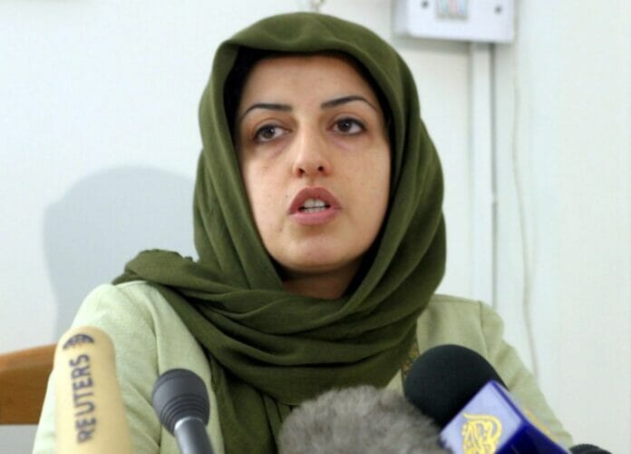 Otorgado premio Nobel de la Paz a Narges Mohammadi, defensora de los derechos de la mujer presa en Irán