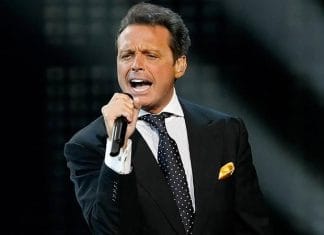 Luis Miguel habría sido operado en Nueva York y permanece hospitalizado, según prensa española Ya están a la venta las boletas desde 3,800 a 26,765 pesos para ver a Luis Miguel al país