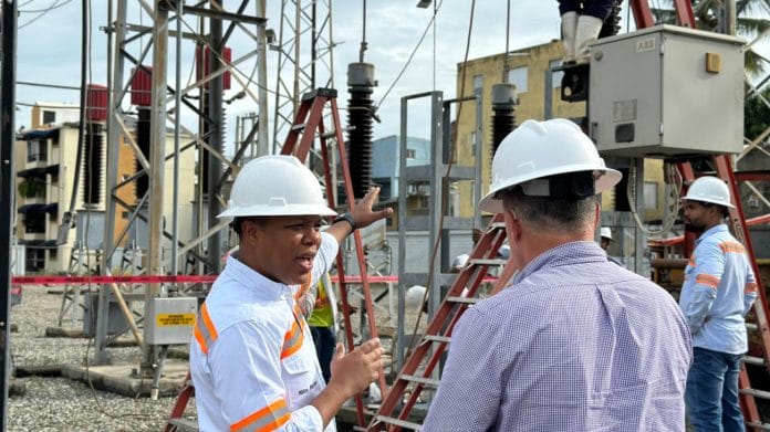 Edesur restablece más del 90 % del servicio eléctrico tras disturbio tropical