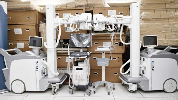 SNS entrega más de RD$22 millones en equipos al Moscoso Puello y Darío Contreras