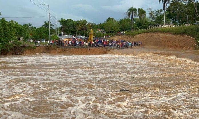 RD registra casi 300 milímetros de lluvia por disturbio tropical