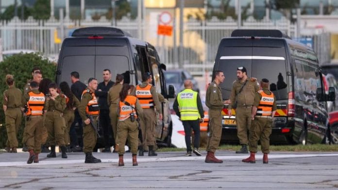 Israel confirma que Hamás ha entregado los rehenes a la Cruz Roja