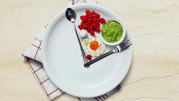 La dieta OMAD y su impacto en la salud, según los expertos