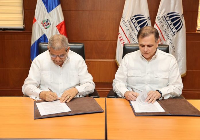 Hacienda acuerda con el MAP implementación del Sistema Integrado de Gestión Institucional