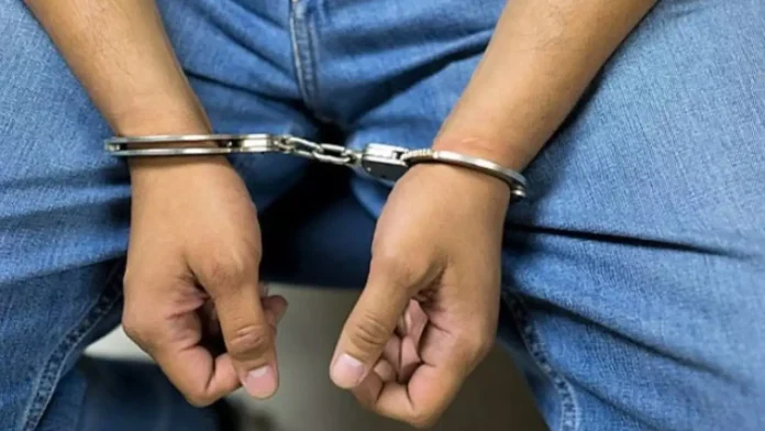 Apresan violador en serie cuando intentó abusar de mujer en plaza comercial