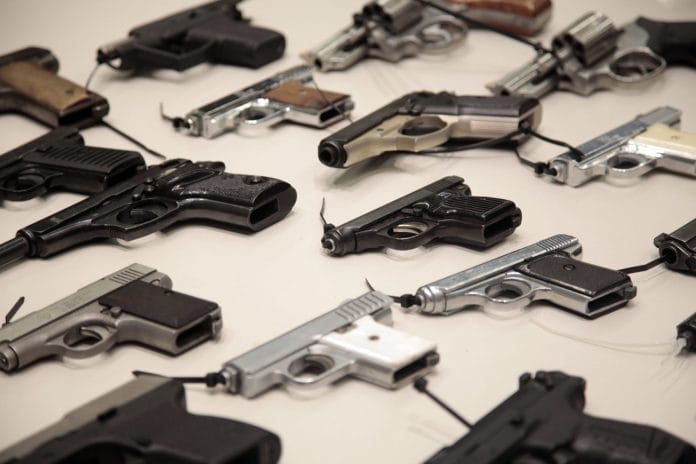 Interior y Policía otorga gracia a usuarios para obtener licencia de porte y tenencia de arma de fuego