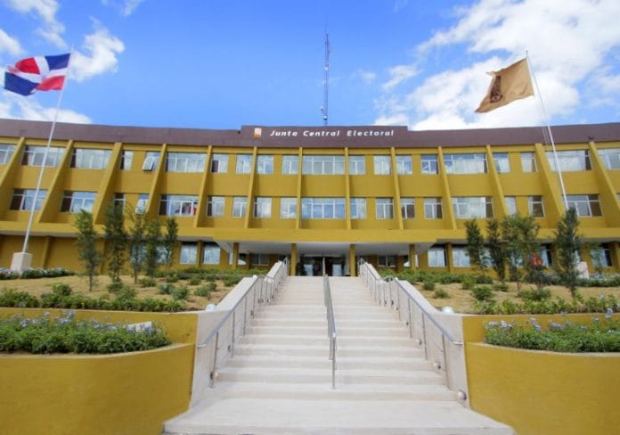 JCE establece criterios transparentes para el orden de postulación de candidaturas plurinominales