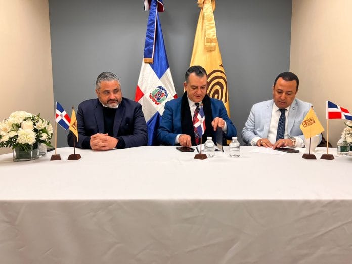 JCE cierra padrón electoral exterior con 870 mil dominicanos empadronados