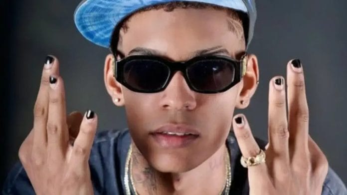 Dilon Baby, quien es imputado de agredir físicamente a su ex pareja sentimental, una adolescente de 17 años de edad, fue condenado a tres meses de prisión preventiva el pasado 14 de febrero. 
