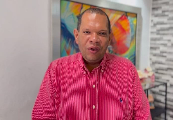 Alcalde Carlos Guzmán: 