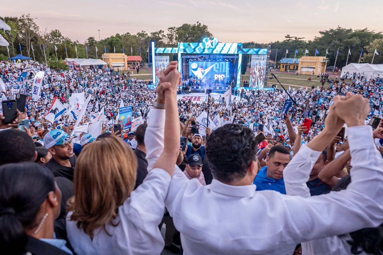 Dio Astacio promete levantar SDE y hacerla una ciudad de paz