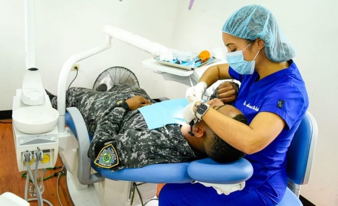 Realizan jornada médica para miembros de la Policía Nacional