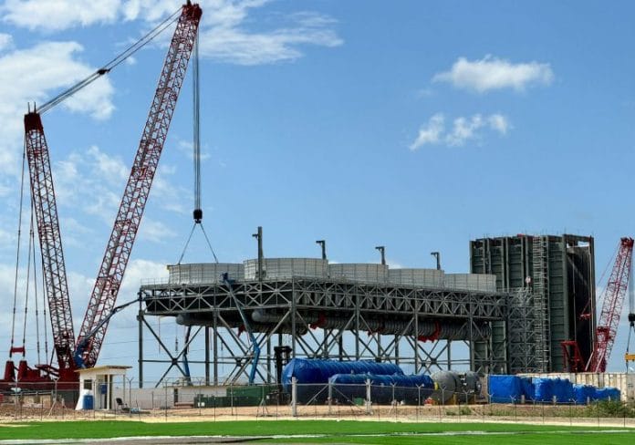 Avanzan trabajos en termoeléctrica de Manzanillo