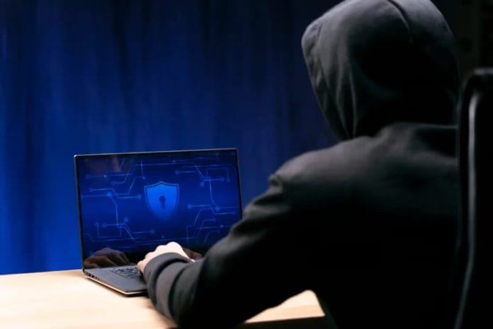 Estafan con ChatGPT: ¿Cómo protegerse de los engaños con inteligencia artificial?